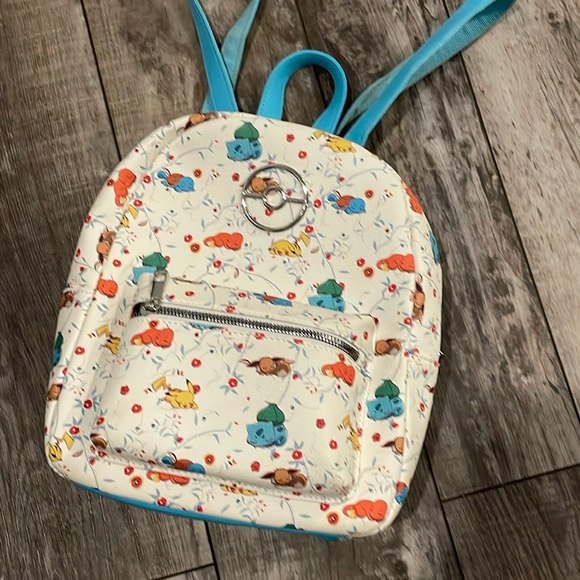 Sleeping Pokemon Floral Mini Backpack (BioWorld) main image 4
